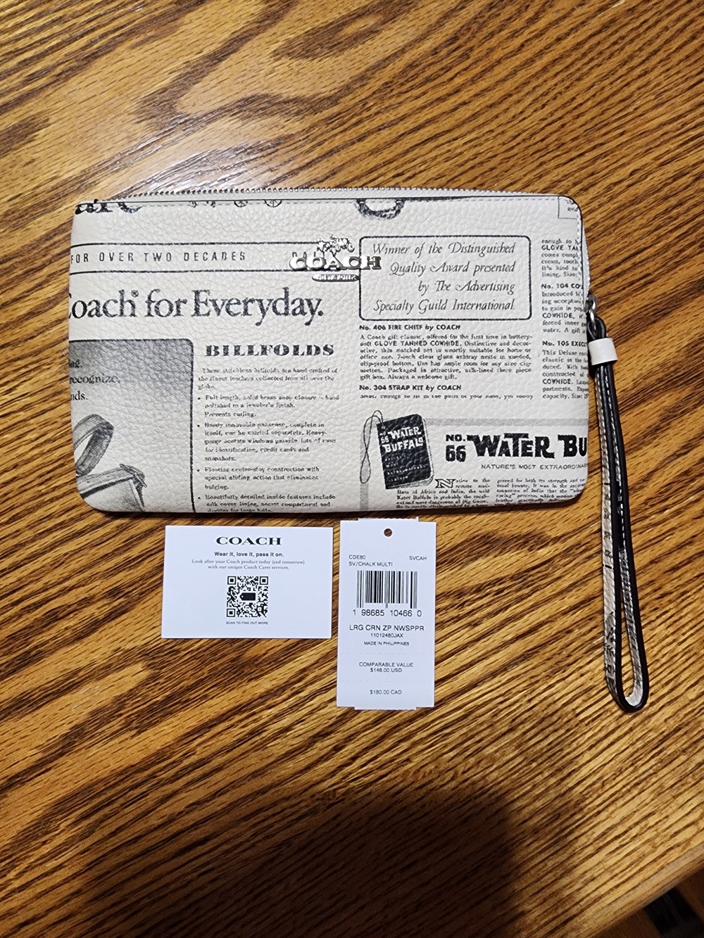 COACH Cream and Black Newspaper Print Zip Wristlet with Detachable Strap - Picture 1 of 4